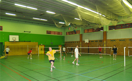 Cours de badminton pour adultes à Paris à l'APSAP-VP
