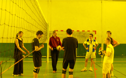 Entraînement de volley-ball messieurs à Paris à l'APSAP-VP
